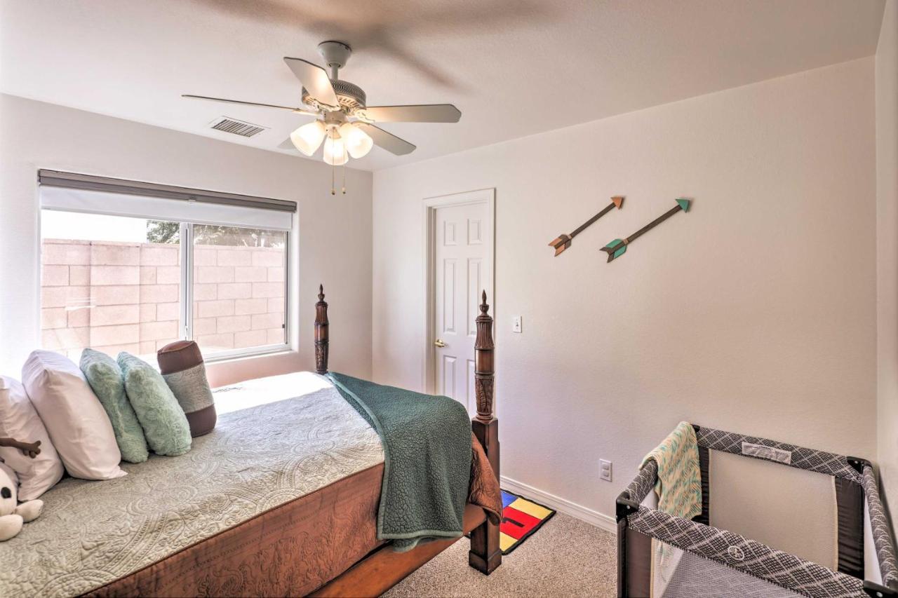 Kid-Friendly Kingman Home Near Parks And Dining Ngoại thất bức ảnh